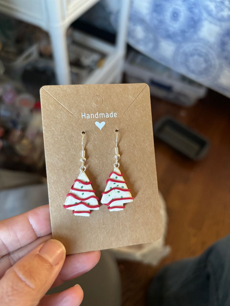 Christmas tree cake earrings 